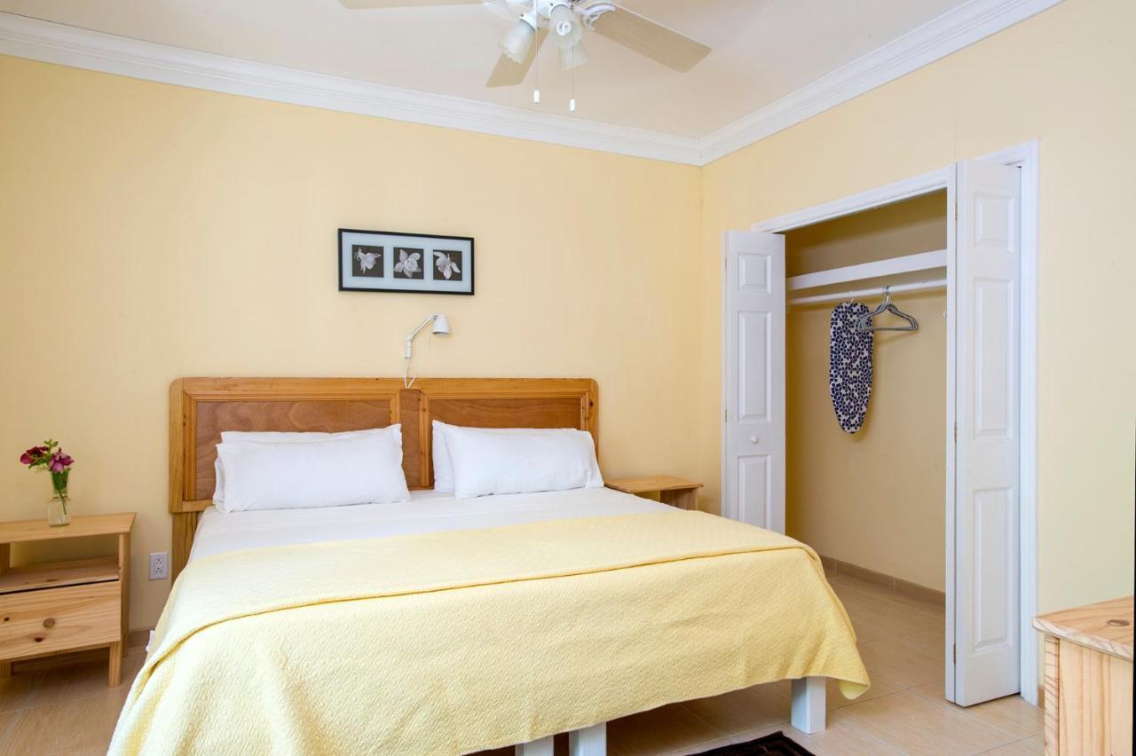 Sir Charles Guest House Palmetto Point Luaran gambar