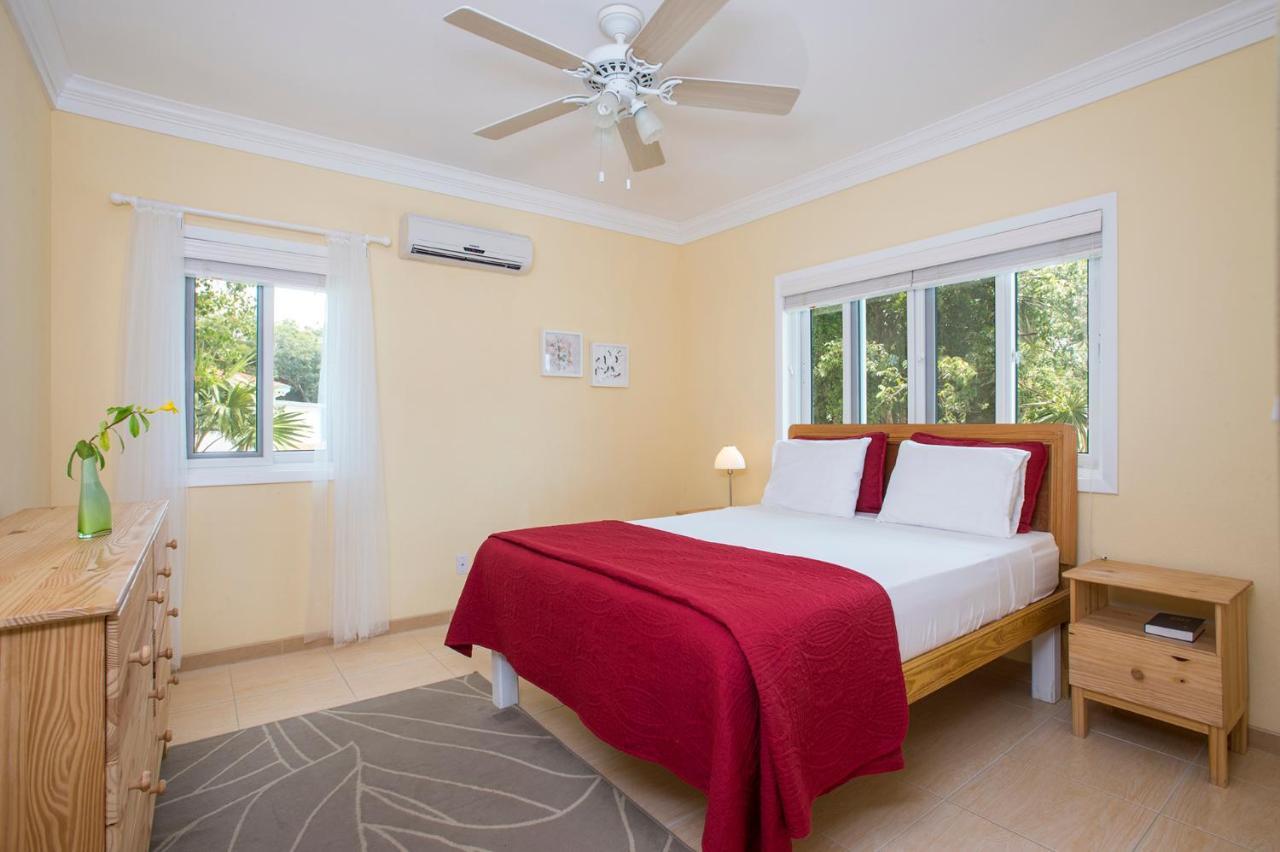 Sir Charles Guest House Palmetto Point Luaran gambar
